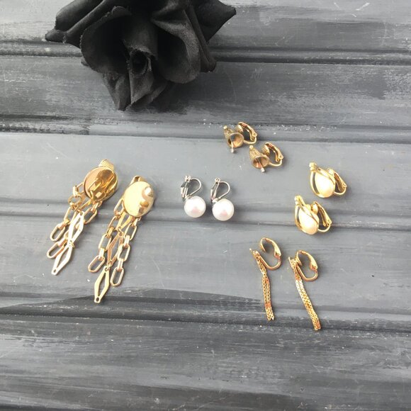 Vintage Clip-on Earrings Lot (Lot of 5) - Picture 6 of 10
